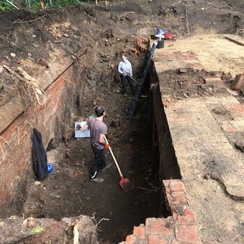 Archäologische Arbeiten auf dem Gelände der HERBERGEplus.