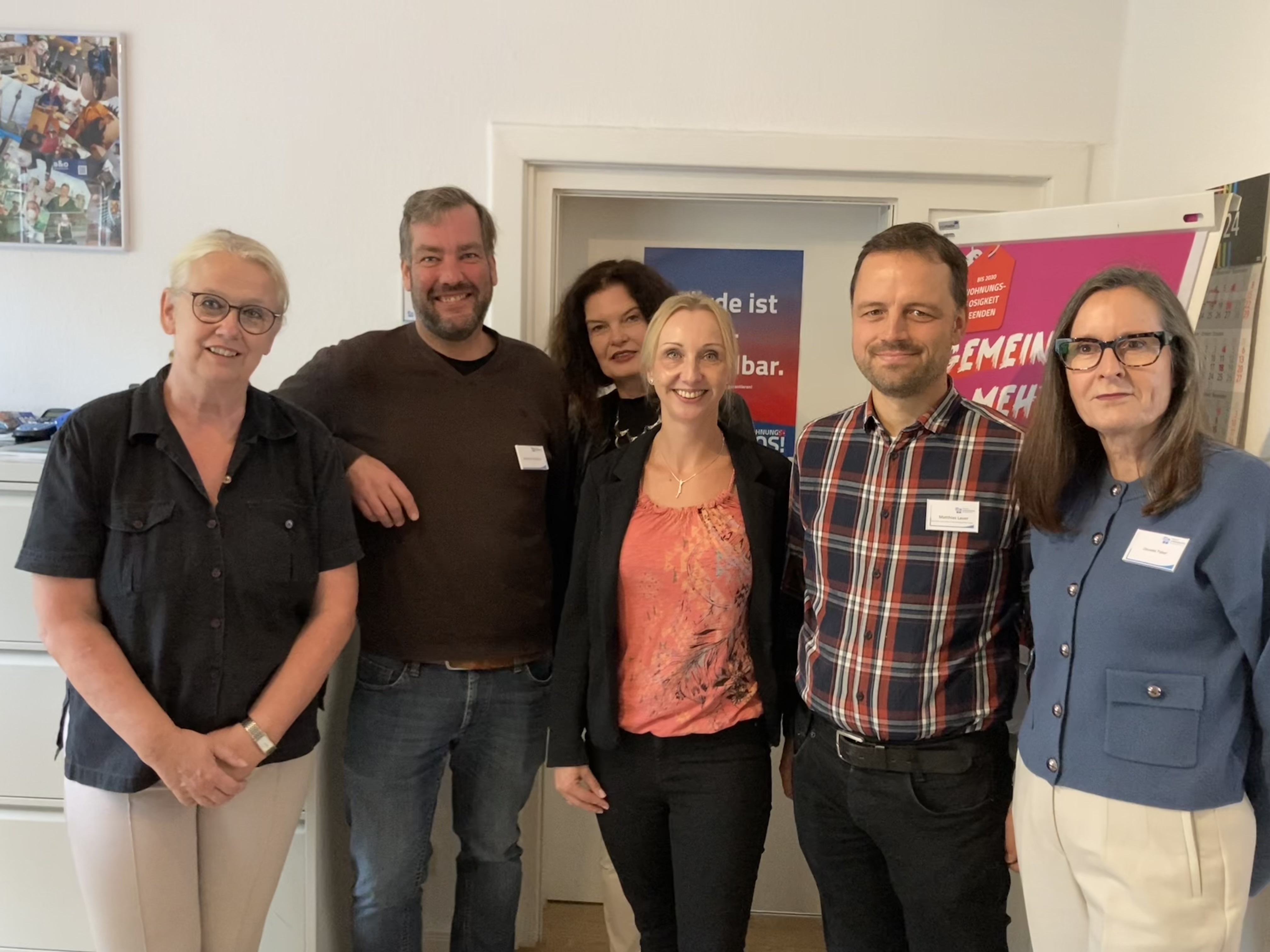 Gruppenbild in der Beratungsstelle