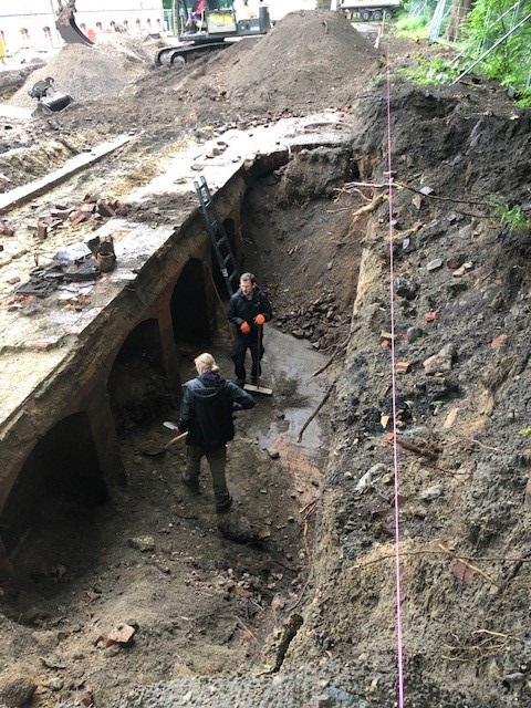 Archäologische Arbeiten auf dem Gelände der HERBERGEplus.